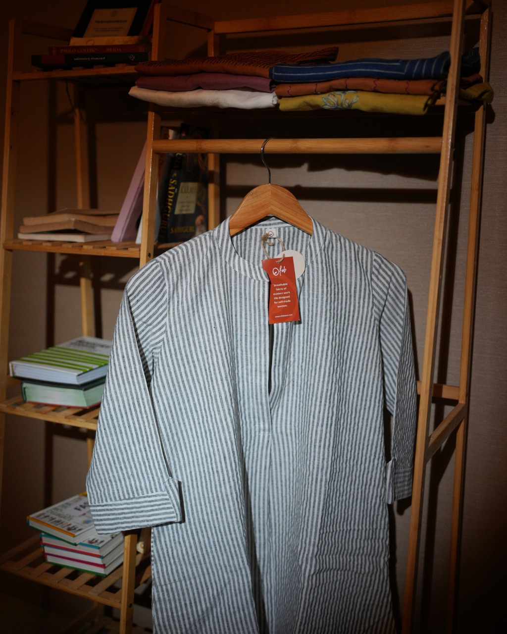 STRIPPED SHORT KURTHA WITH POCKET