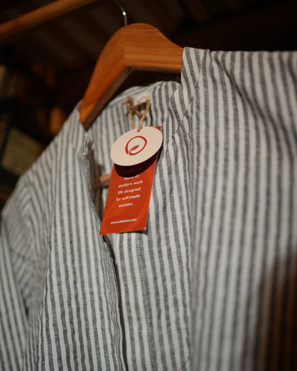 STRIPPED SHORT KURTHA WITH POCKET