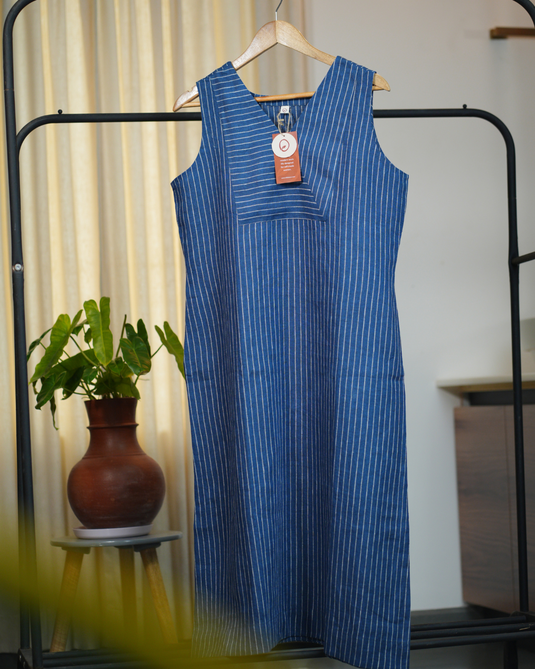 STRIPPED SHORT KURTHA WITH POCKET