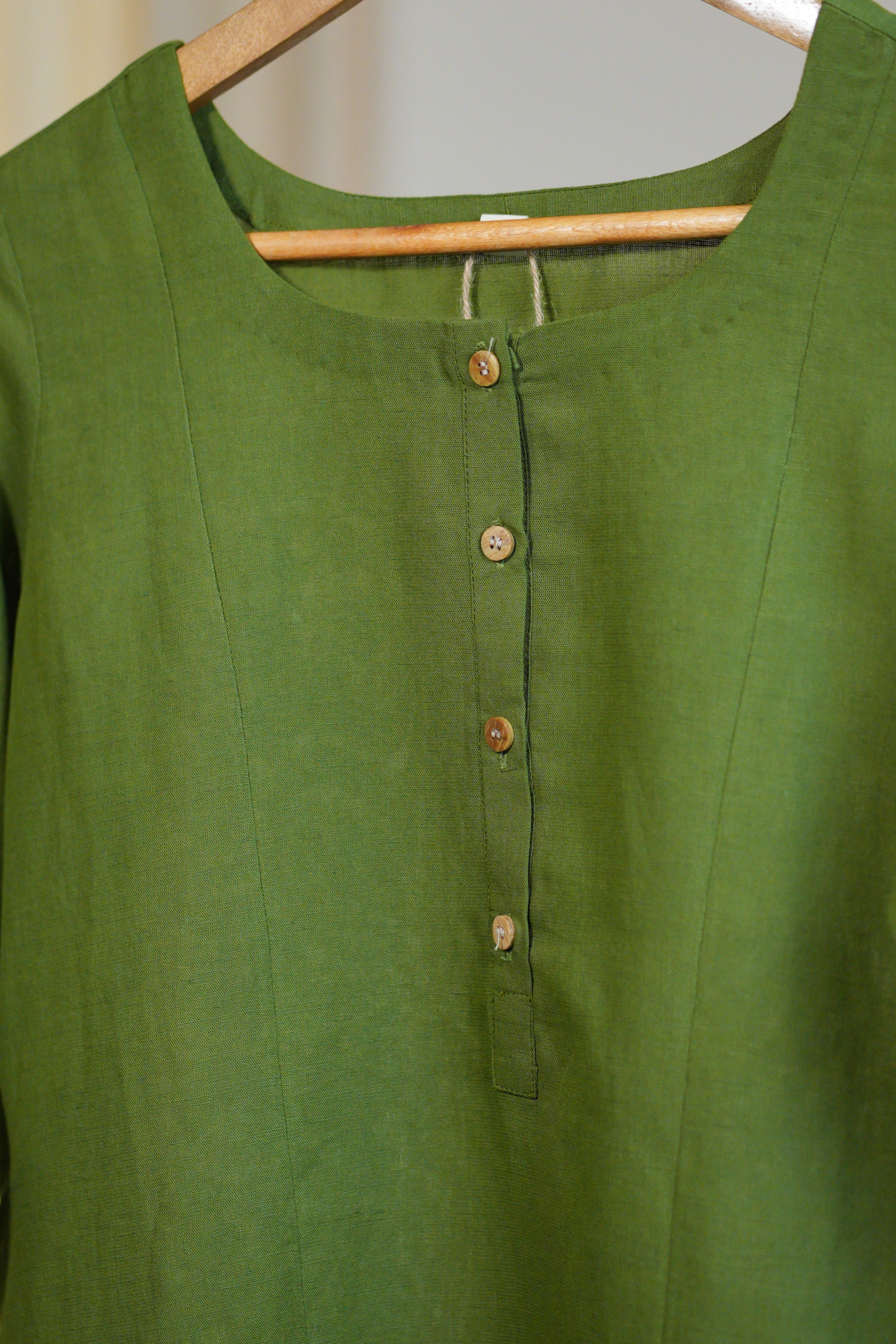SLITTED KURTHA WITH POCKET